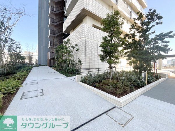 庭　お問合せは(株)タウンハウジングレジデンス事業部【03-…