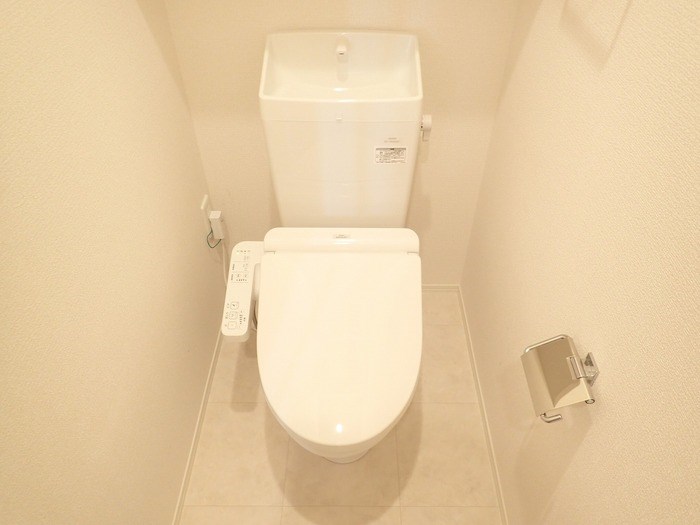トイレ　画像は同物件他室