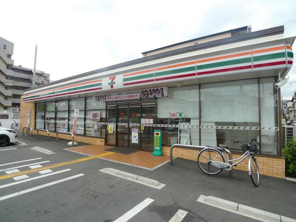 コンビニ　セブンイレブン大阪諏訪3丁目店（コンビニ）まで133m