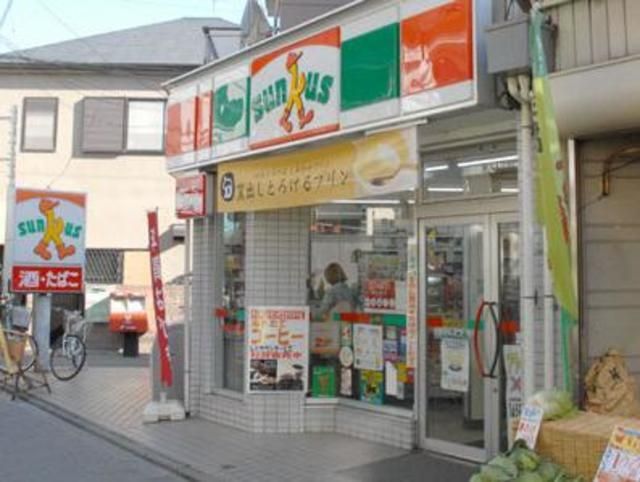 コンビニ　サンクス天沼3丁目店（コンビニ）まで703m