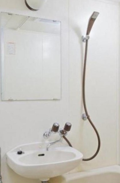 洗面設備　同仕様