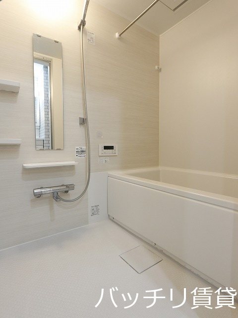 バス・シャワールーム　同シリーズの別のお部屋になります。現況を優先します。