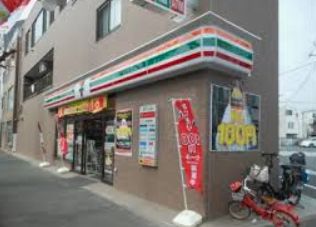 コンビニ　セブンイレブン 世田谷桜小前店（コンビニ）まで186m
