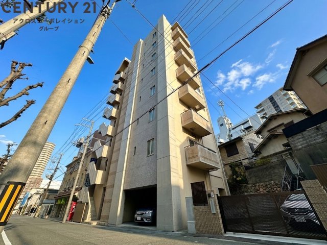 建物外観　エレベーター、オートロック、モニター付きインターホン完備☆