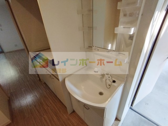 洗面設備　同間取り別部屋の参考画像です