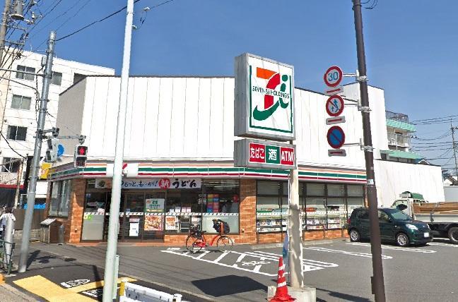 コンビニ　セブン-イレブン（コンビニ）まで93m