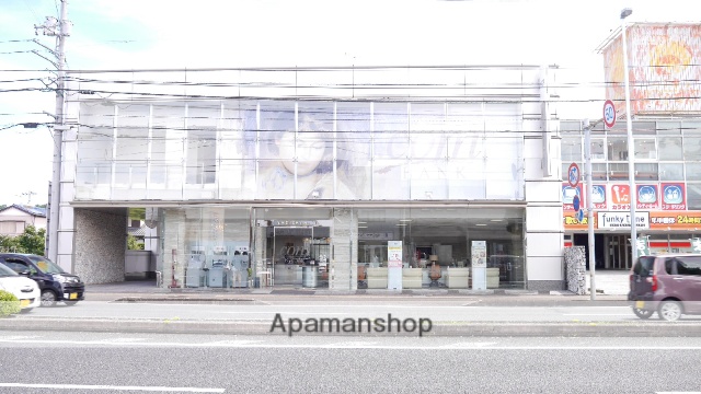 銀行　高知信用金庫高須支店（銀行）まで723m