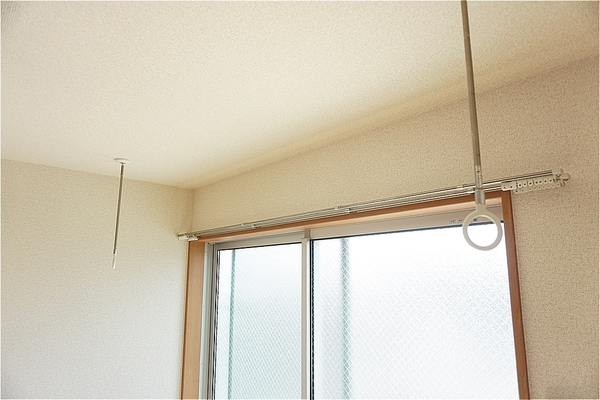 その他設備　室内物干し