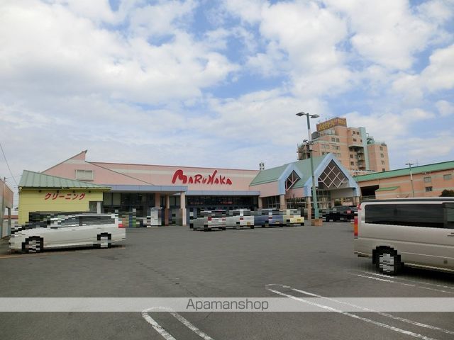 スーパー　（株）マルナカ／久保田店（スーパー）まで778m