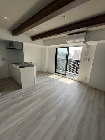 居室・リビング　(参考)同マンション同間取り他部屋の写真