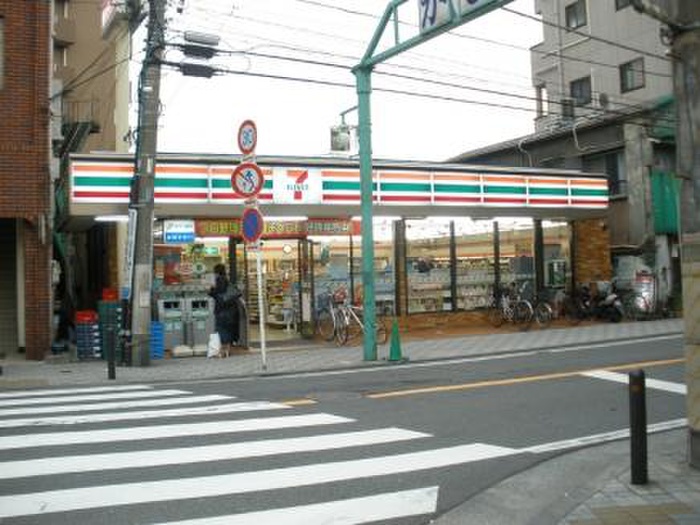 コンビニ　セブンイレブン 川崎鹿島田店（コンビニ）まで307m