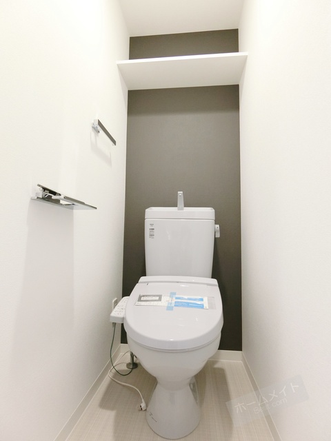 トイレ　同施工会社、同一仕様のお写真です。