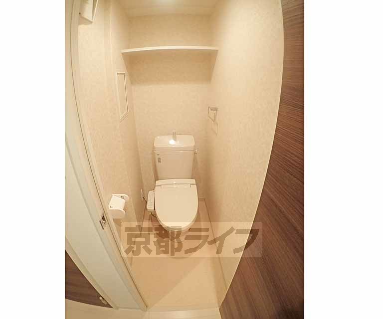 トイレ　ウォシュレット付きのトイレです。