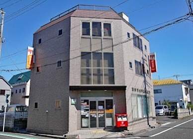 郵便局　葛飾東金町五郵便局（郵便局）まで561m