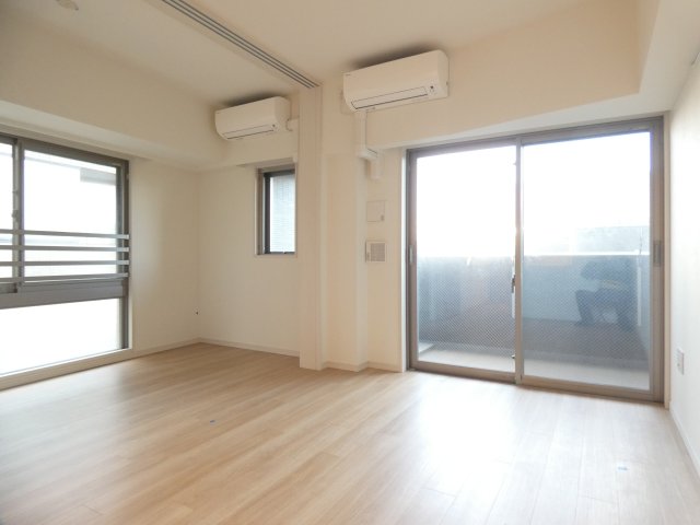 居室・リビング　居室※別部屋参考写真