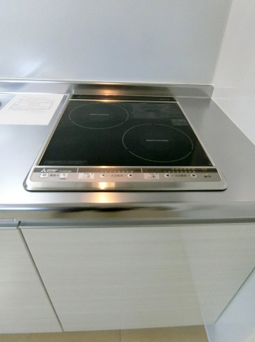 キッチン　2口IHコンロ