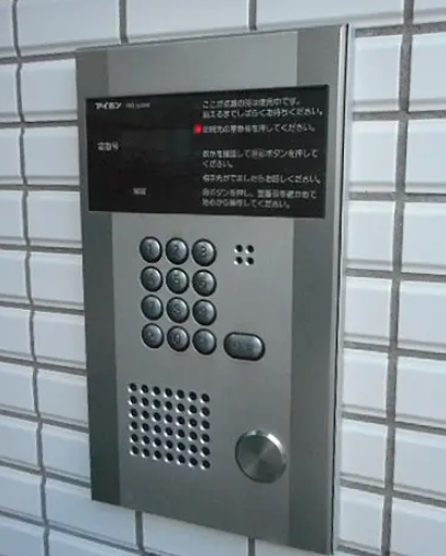エントランス　オートロック付マンション☆