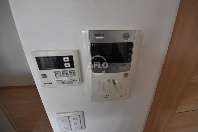 セキュリティ　Lega梅北　TVモニター付きインターホン