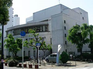図書館　北図書館（図書館）まで150m
