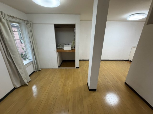 住吉東町3丁目アパートの居間写真