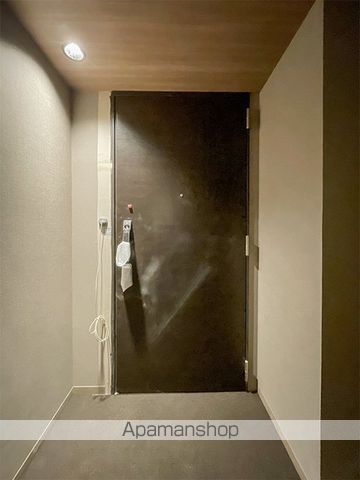 ＪＲ山手線 品川駅 徒歩11分 28階建 築2年の玄関写真