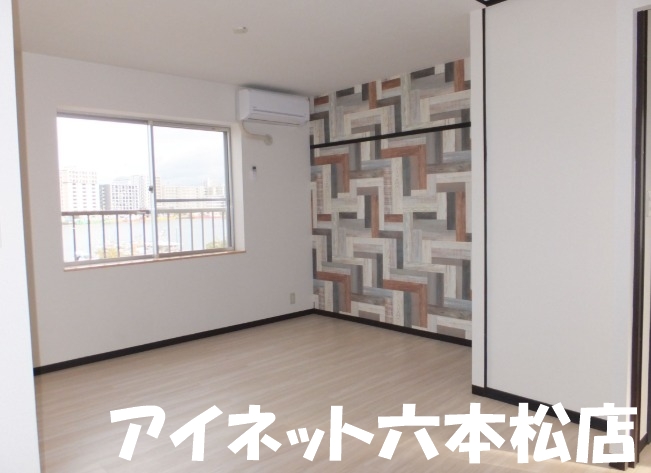 その他設備　エアコン付きで一年中快適な風をお届けします。