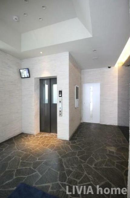 都営浅草線 大門駅 徒歩8分 14階建 築13年の外観写真