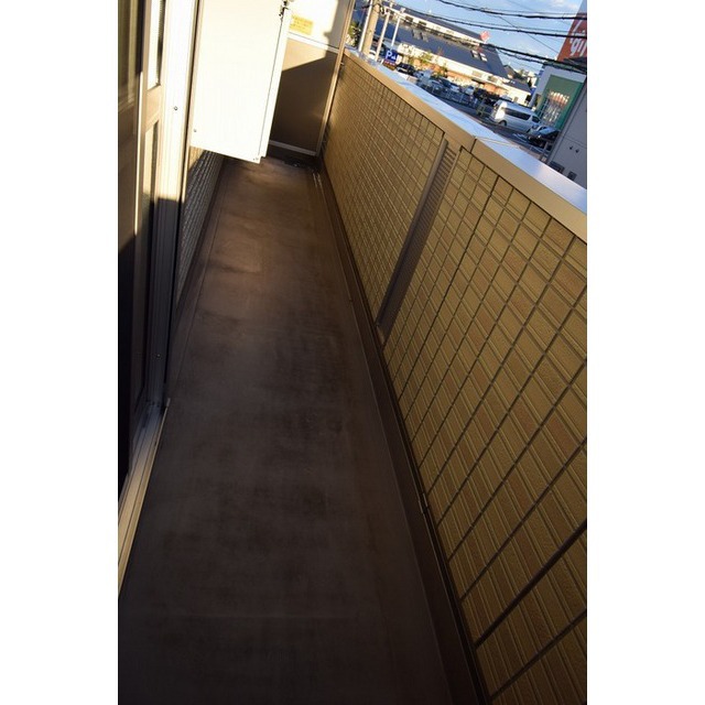 名鉄各務原線 二十軒駅 徒歩8分 3階建 築14年の内装写真