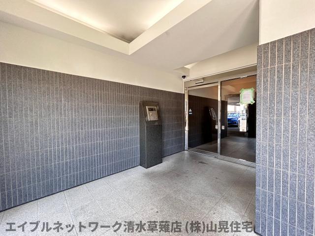 建物外観　落ち着いた雰囲気の外観です