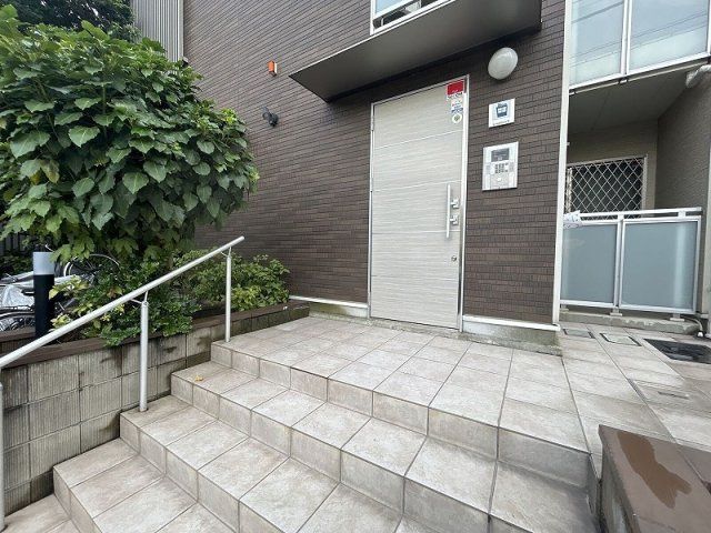 その他部屋・スペース　■エントランス
