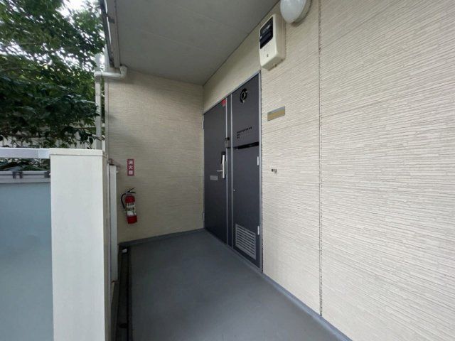 エントランス　■駐輪場（スライド式ラック）