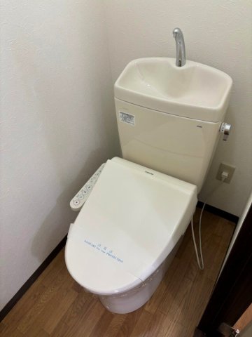 ドミールイソダのトイレ写真