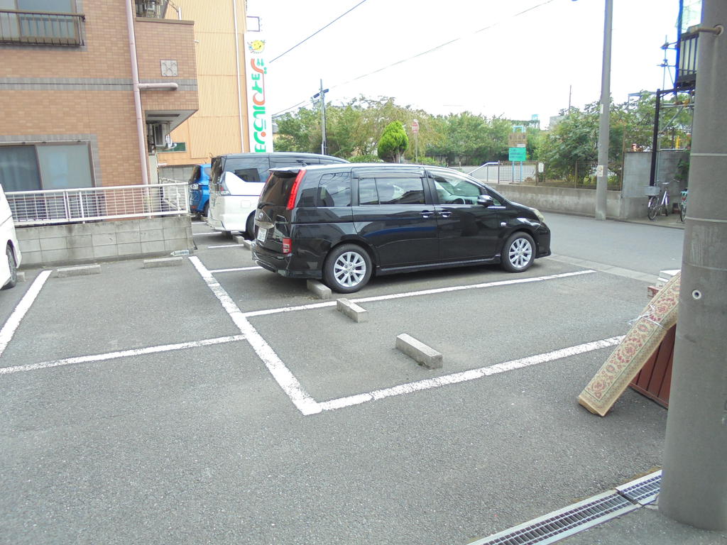 駐車場　敷地内駐車場☆