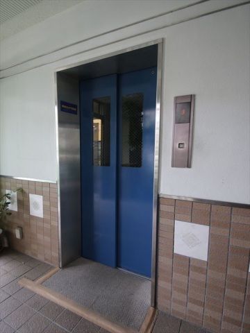 その他共有部分　エレベーター完備です♪