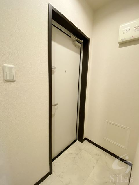 玄関　同仕様施工