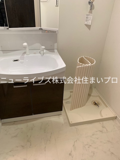 京阪本線 寝屋川市駅 徒歩6分 3階建 築51年の内装写真