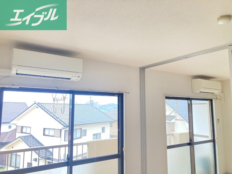 マンション津高の内装写真