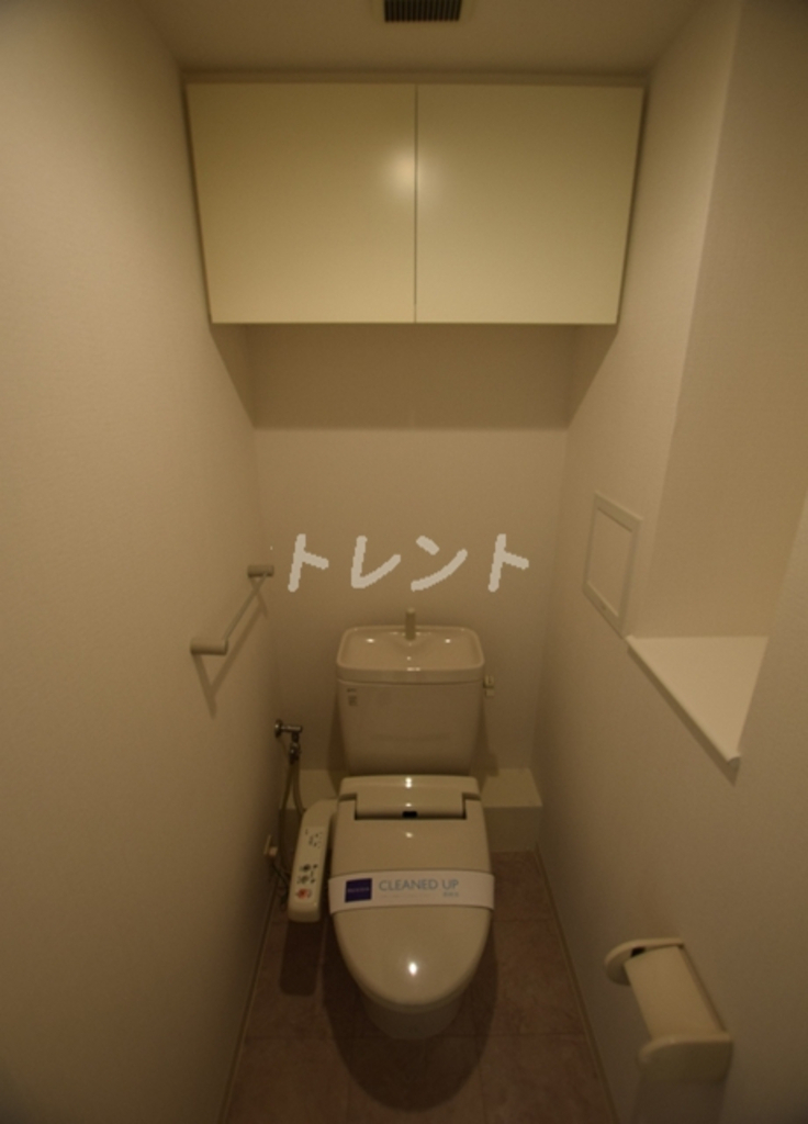 都営新宿線 浜町駅 徒歩3分 10階建 築21年のトイレ写真