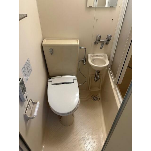 トイレ　シャワー付きトイレ