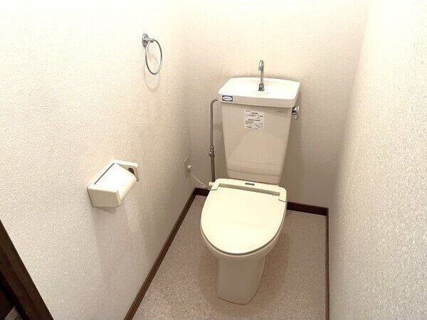 モンターニュ横山のトイレ写真