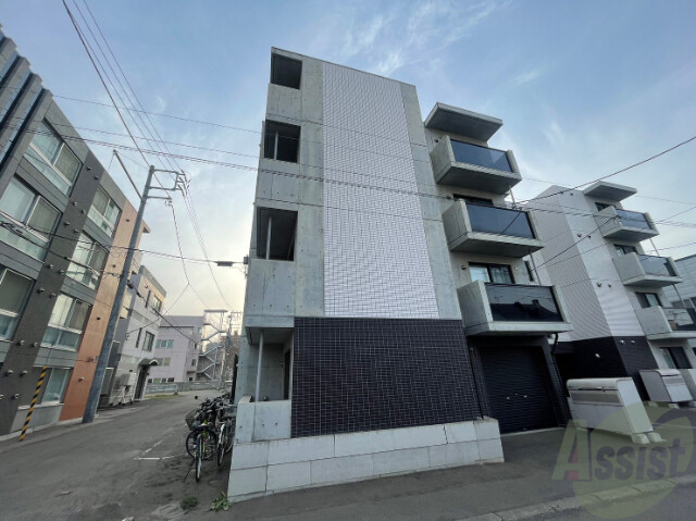 建物外観　札幌市東区北八条東「ＨＯＰＥＮ８／Ｅ８」
