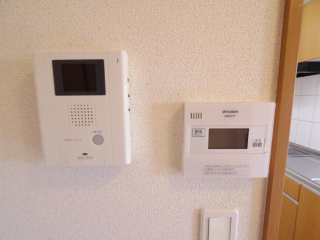 ＪＲ関西本線 奈良駅 バス乗車時間：29分 最寄りバス停で下車 徒歩1分 3階建 築16年のその他写真
