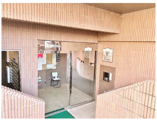 京急本線 能見台駅 徒歩11分 4階建 築26年の外観写真