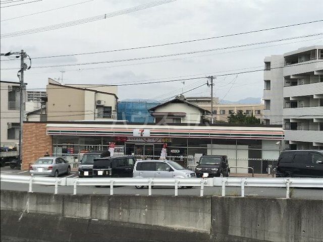 コンビニ　セブンイレブン 福岡原田2丁目店（コンビニ）まで307m