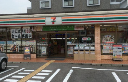 コンビニ　セブンイレブン 加古川駅東店（コンビニ）まで510m