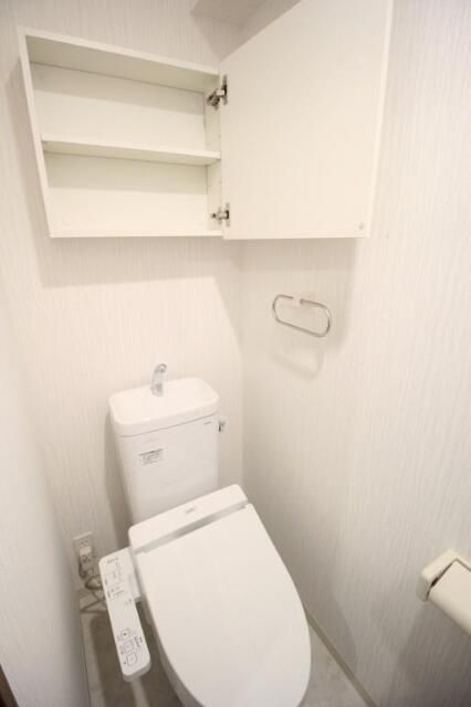 トイレ　落ち着いたトイレです