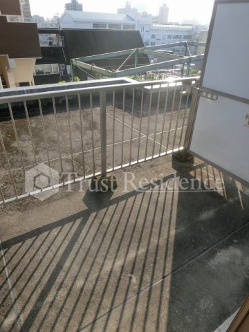 都営浅草線 本所吾妻橋駅 徒歩4分 6階建 築24年の内装写真