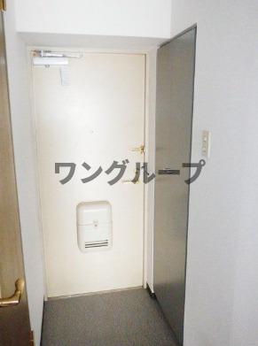 ルート南常盤台の玄関写真