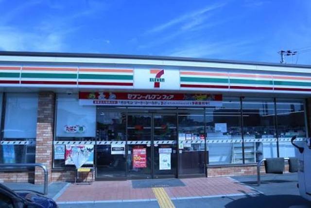 コンビニ　セブンイレブン　加古川市役所南店（コンビニ）まで484m