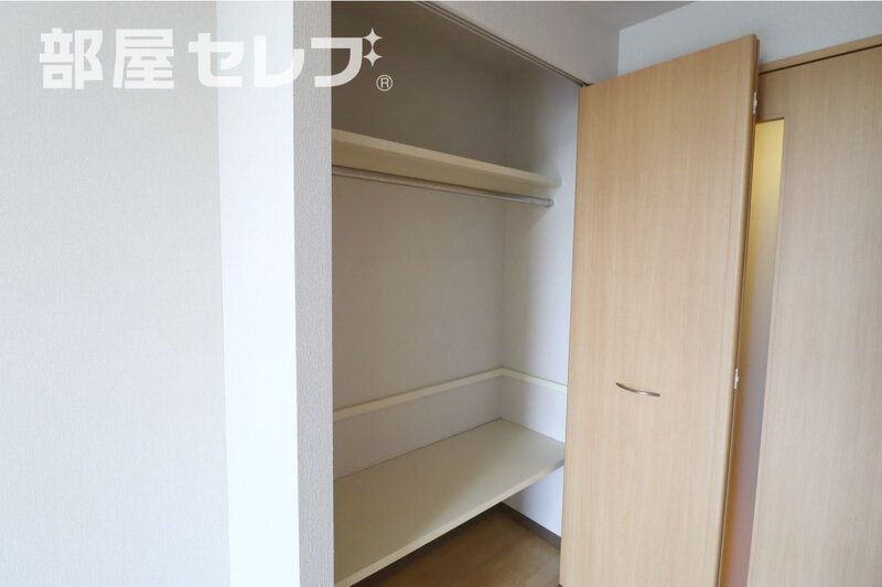 ウィステリア神宮西の内装写真